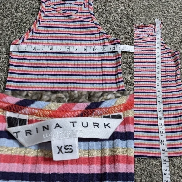 ✨3/$15 Trina Turk pink blue gold striped tank top XS - Picture 4 of 6